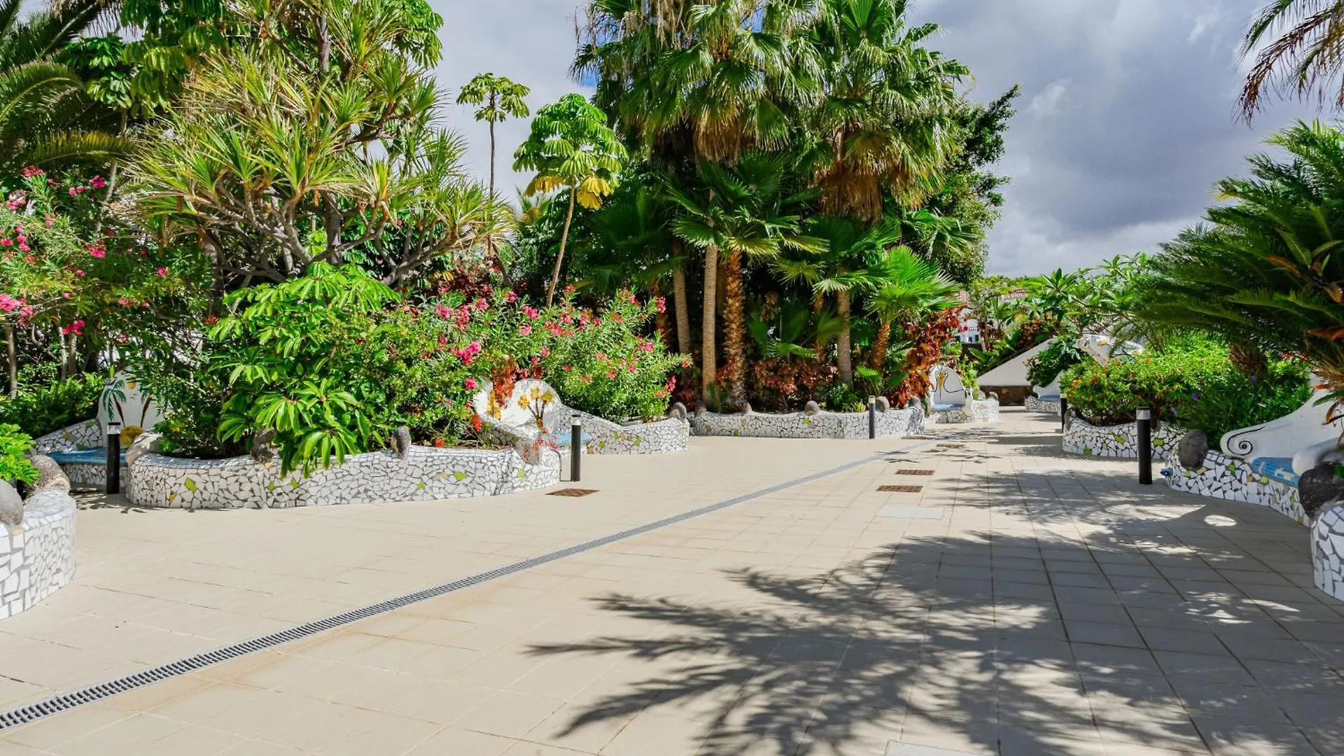 Apartment Parque Don Jose Sunshine By Interhome Costa Del Silencio Spain